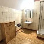 Claudia Gueldenpfennig Appartement *