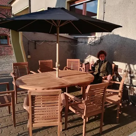 Claudia Gueldenpfennig Apartment Tangermuende