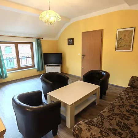 Apartment Claudia Gueldenpfennig Tangermuende